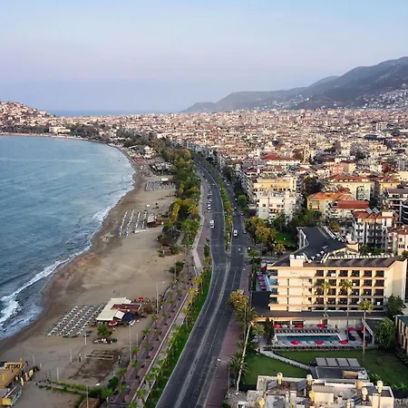 Elysee Rive فندق