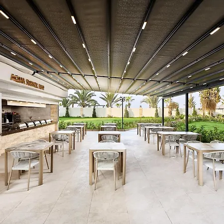 酒店 Elysee Rive 阿拉尼亚