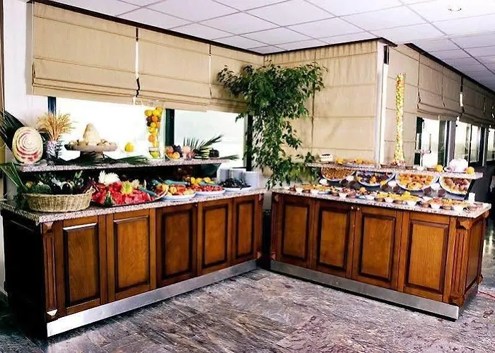 酒店 Elysee Rive 阿拉尼亚