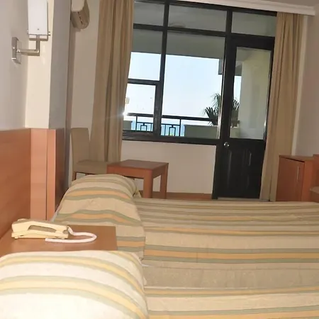 Hotell Elysee Rive 4*